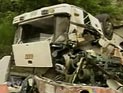 В Китае грузовик "скинул" с обрыва автомобиль: 10 погибших