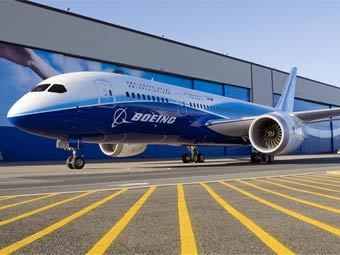Boeing-787.    -