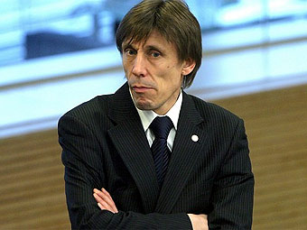    .  J.Kuprescenko, Delfi.lt