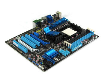     AMD 785G.    anandtech.com