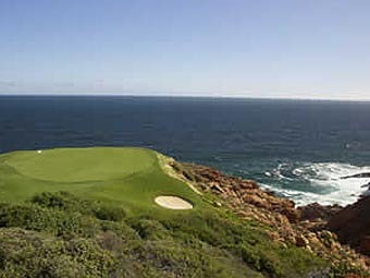  .    pinnaclepoint.co.za