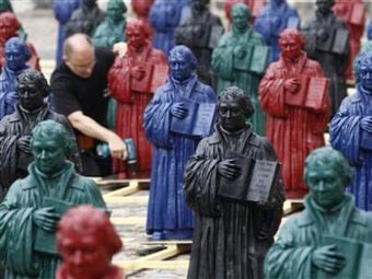  Reuters 