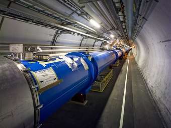    .  - CERN