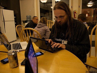  "saurik" .    3noobs.com